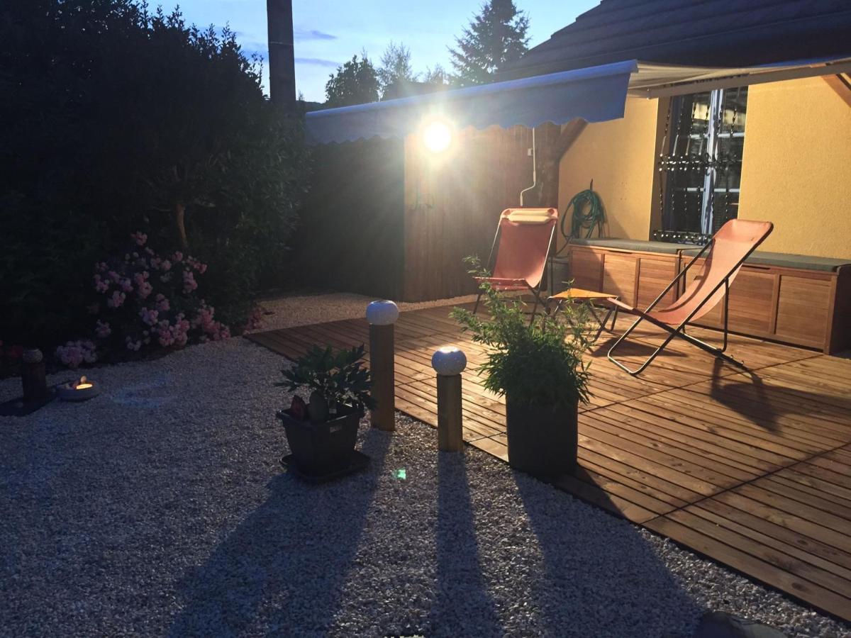 Le Jardin De Theleme Charme Discret Pour Un Nid Douillet Mazille
