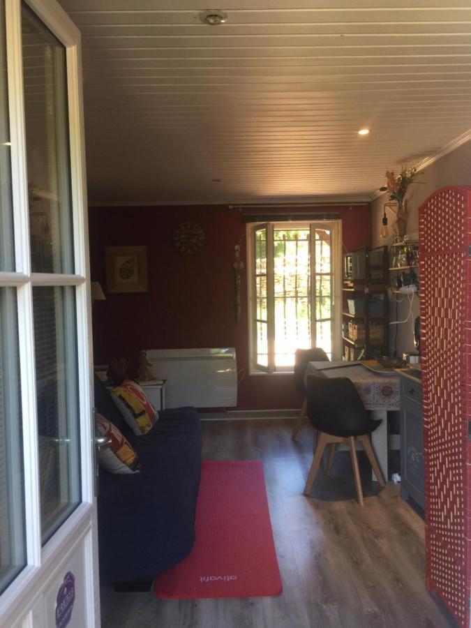Le Jardin De Theleme Charme Discret Pour Un Nid Douillet *