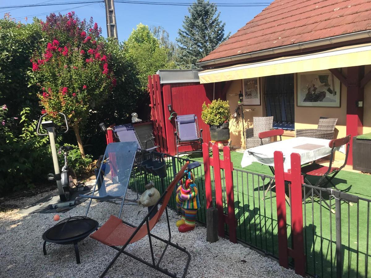 Le Jardin De Theleme Charme Discret Pour Un Nid Douillet Hébergement de vacances Mazille